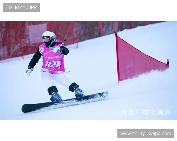 历史性滑雪场举办首届城市挑战赛，滑雪场比赛视频