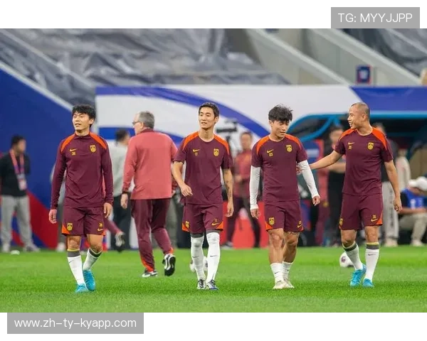 国足首发阵容试验多套组合，2021国足首发